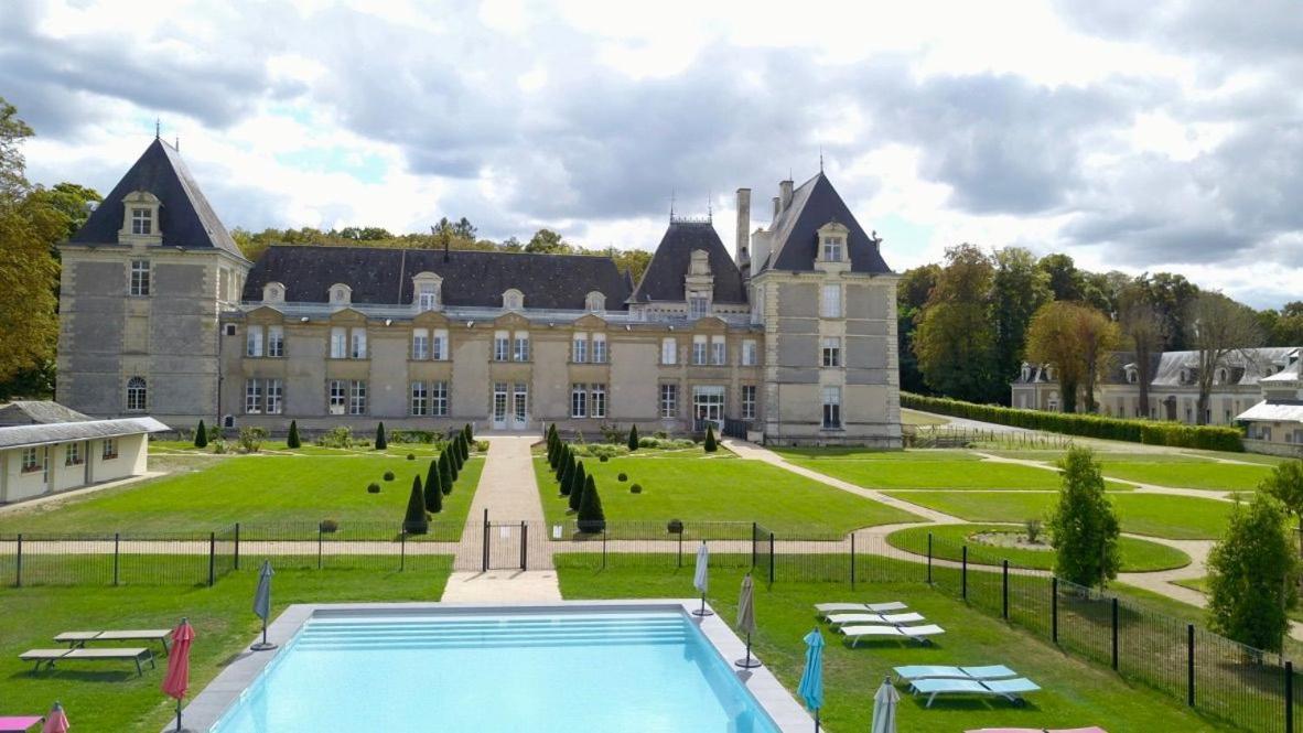 Chateau De Jalesnes Vernantes Exteriér fotografie