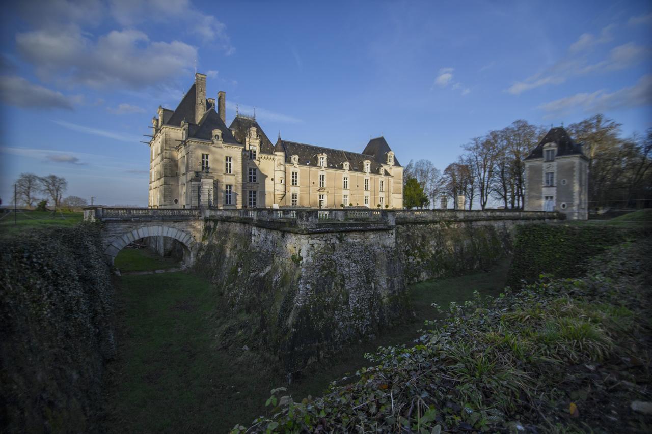 Chateau De Jalesnes Vernantes Exteriér fotografie