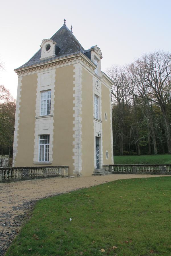 Chateau De Jalesnes Vernantes Exteriér fotografie